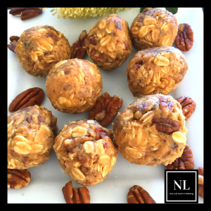 date and pecan oat bites