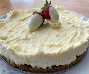 white chocolate and ginger cheesecake sideview